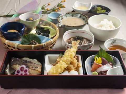 自然薯料理 和食 華花_1